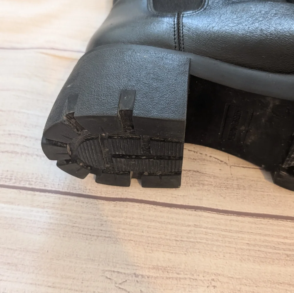 Steve Madden Y2K Black Howler Boots. Size 9.5 - Picture 4 of 12